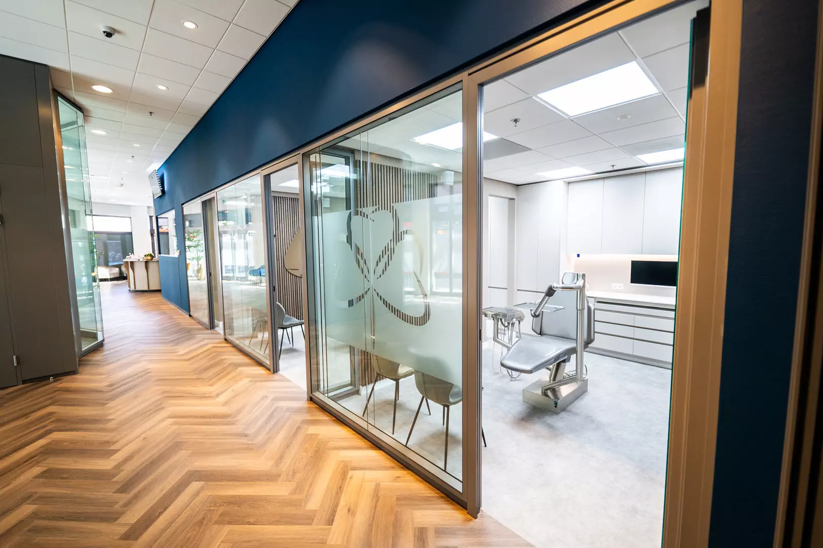 Clover-Orthodontie-Pijnacker-Behandelkamers-Praktijk-Impressie